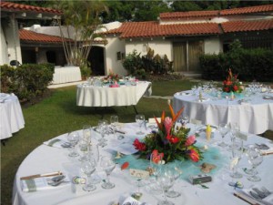 Wedding dinner table